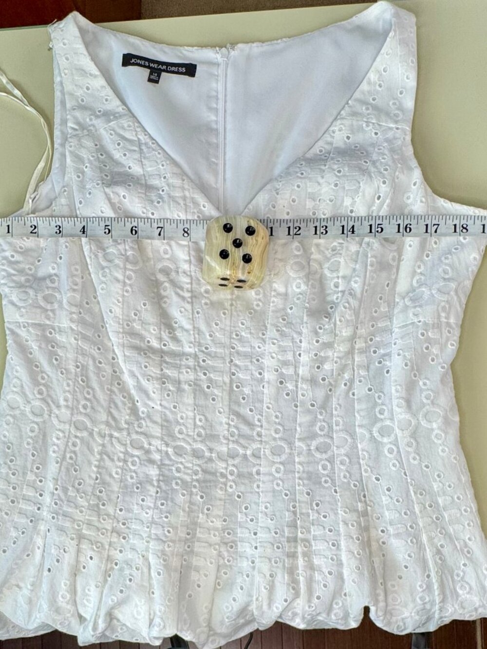 Jones Wear White Eyelet Sleeveless V-Neck Dress Size 14 - Picture 8 of 10